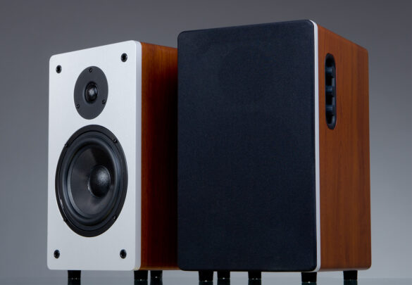Best Bookshelf Speakers Main